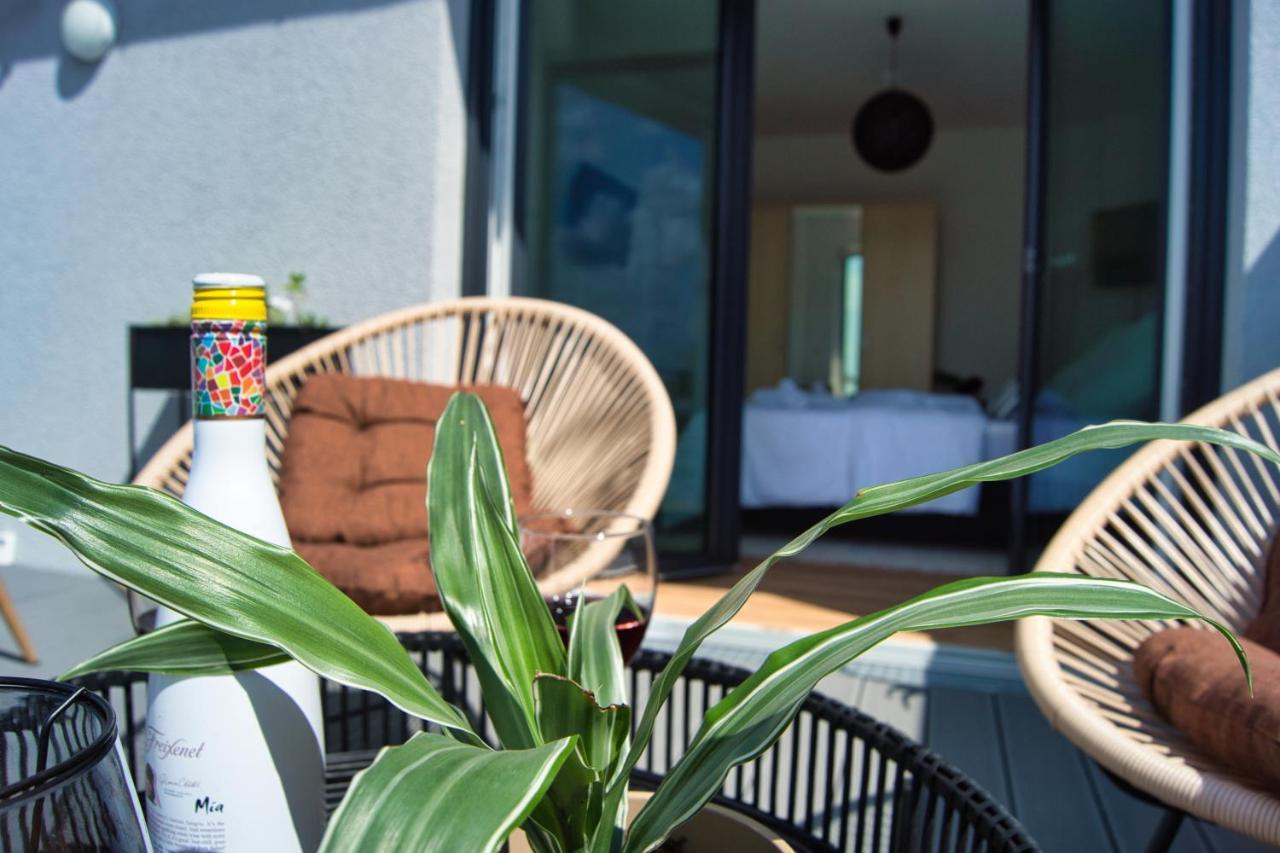 Penthouse Mit Whirlpool Im Herzen Von Niedersachsen Burgwedel  Exterior foto