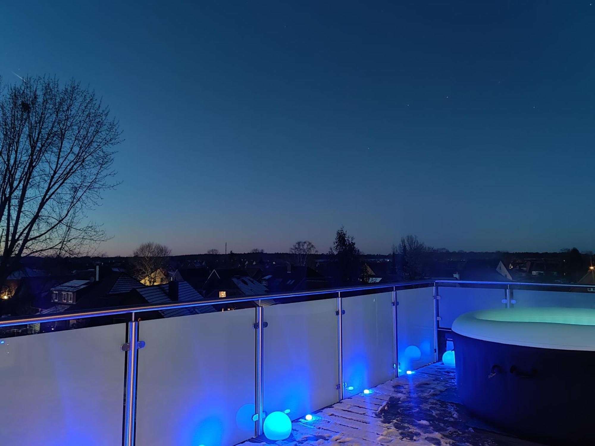 Penthouse Mit Whirlpool Im Herzen Von Niedersachsen Burgwedel  Exterior foto
